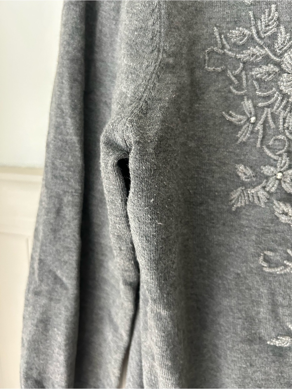 Y2K Spense Large Gray Embroidered Beaded Button Front Cardigan - Picture 4 of 9